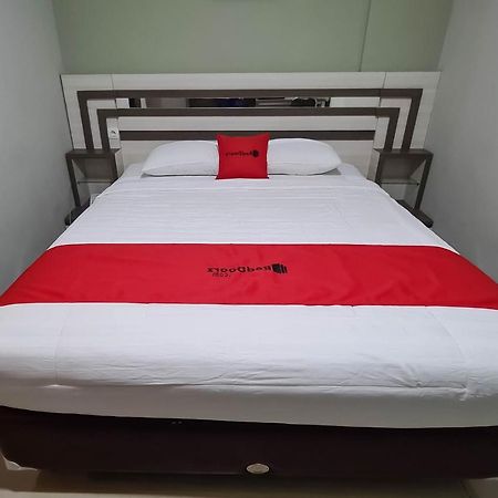 Gaia Asri Hotel Pamanukan Hilir Ngoại thất bức ảnh