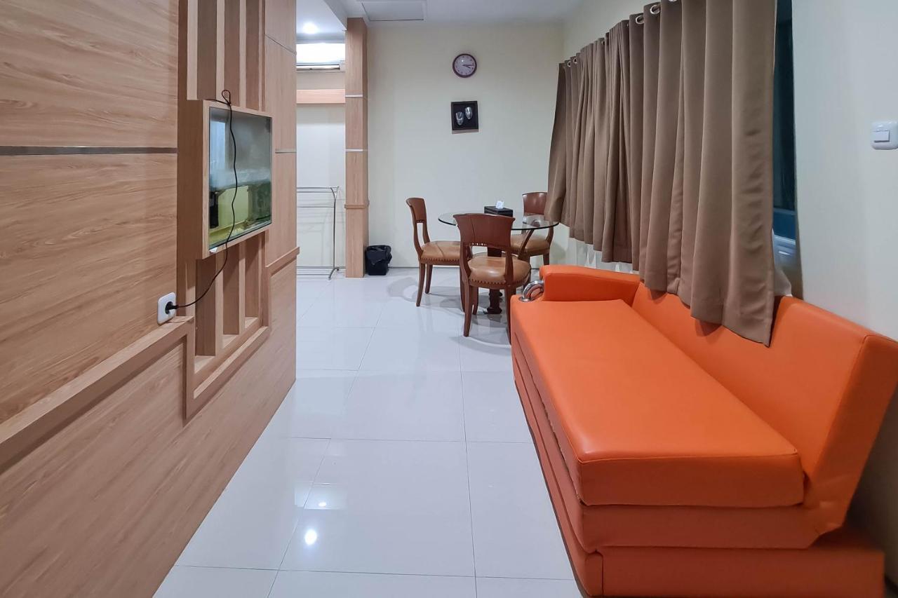 Gaia Asri Hotel Pamanukan Hilir Ngoại thất bức ảnh