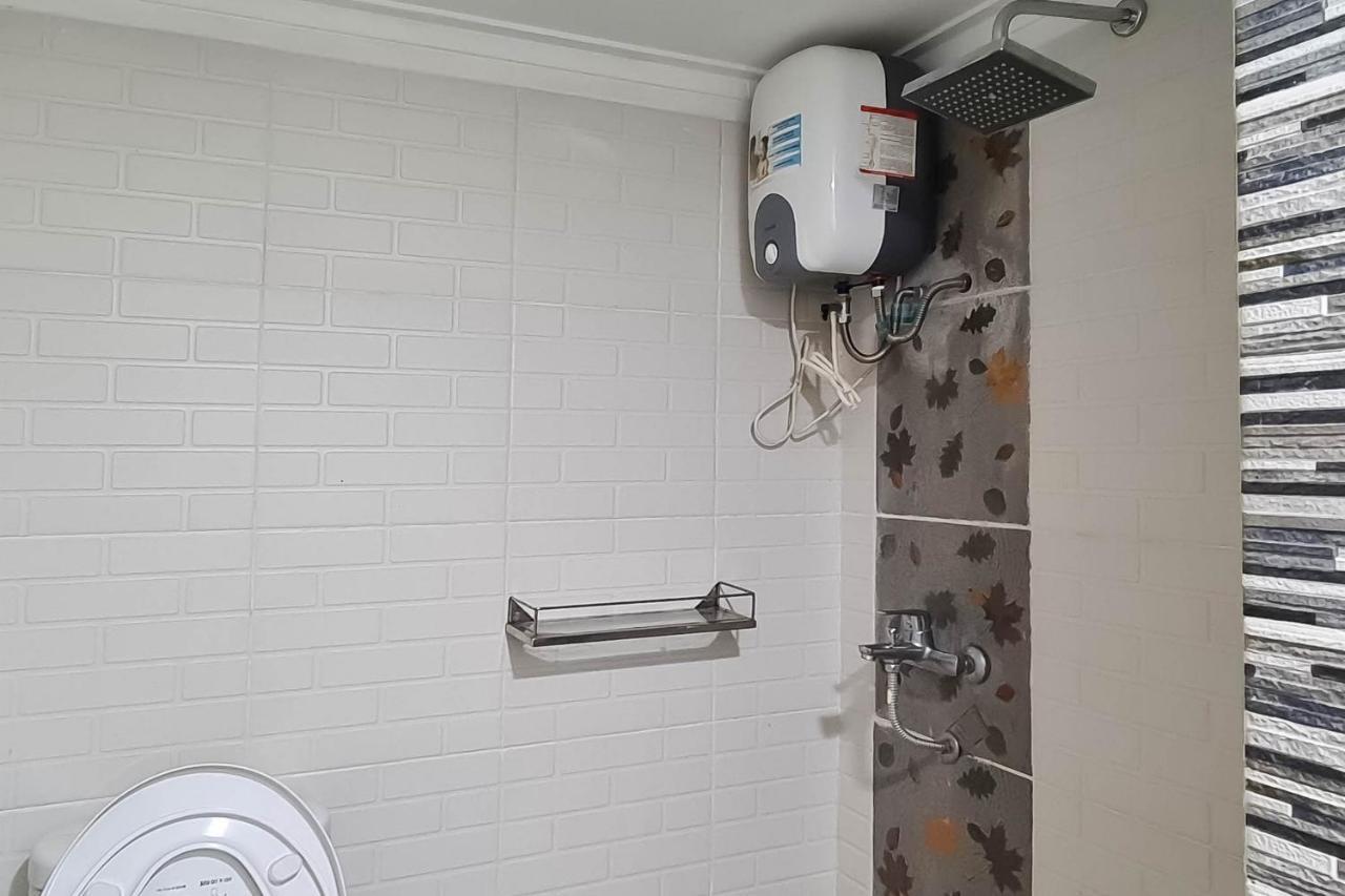Gaia Asri Hotel Pamanukan Hilir Ngoại thất bức ảnh