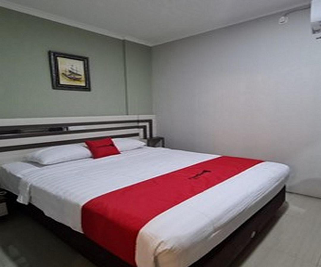 Gaia Asri Hotel Pamanukan Hilir Ngoại thất bức ảnh