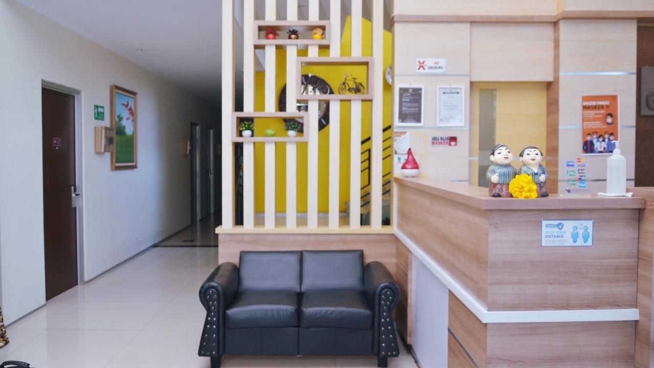 Gaia Asri Hotel Pamanukan Hilir Ngoại thất bức ảnh