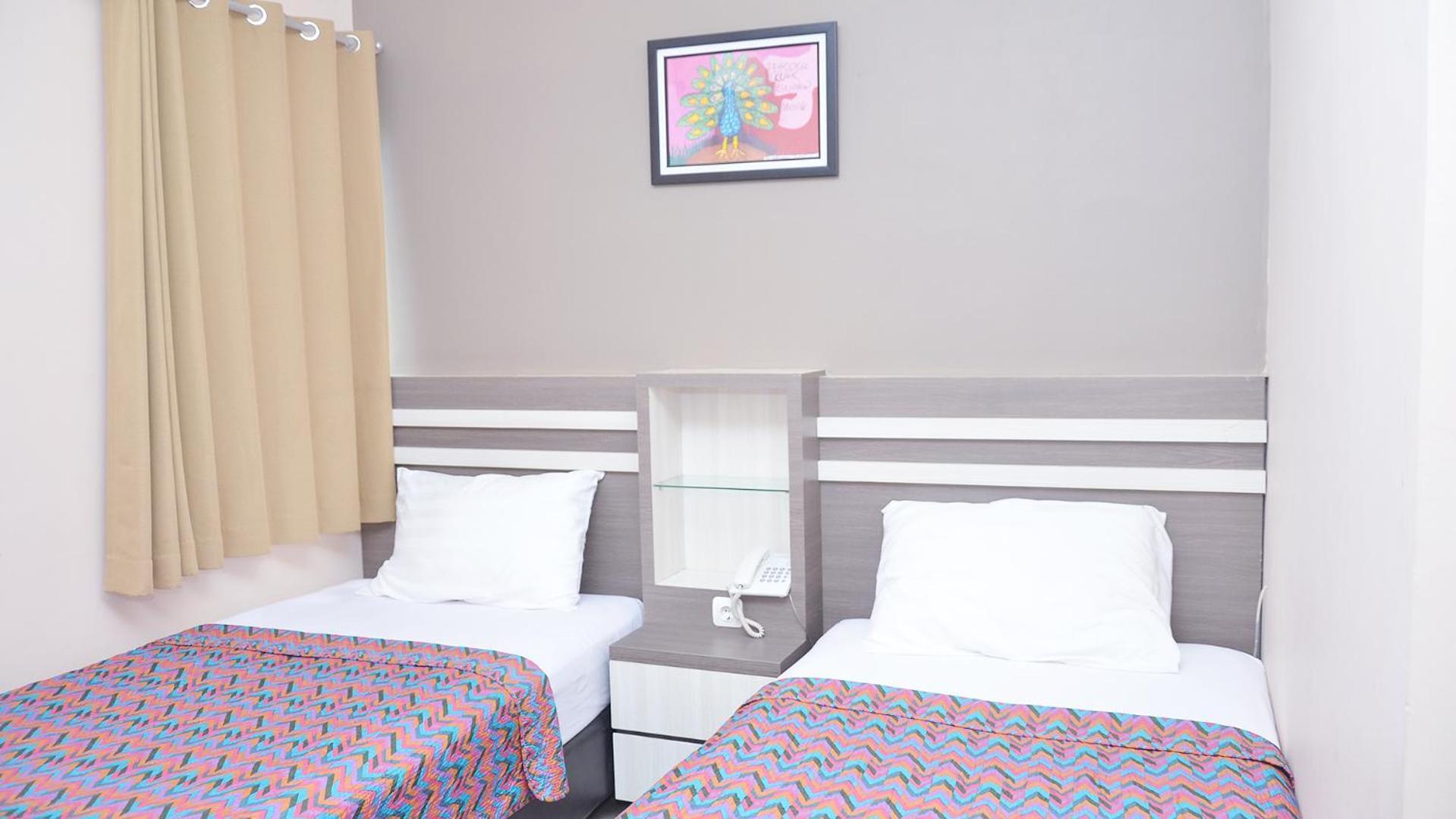 Gaia Asri Hotel Pamanukan Hilir Phòng bức ảnh